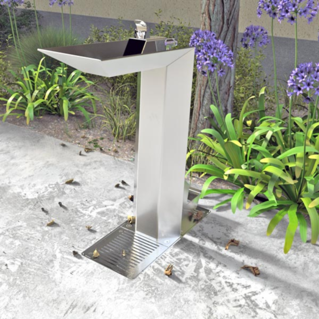 pic for Drinking Fountains: Accessible Free Standing Metal Water Fountains Supply with Customized Style5
