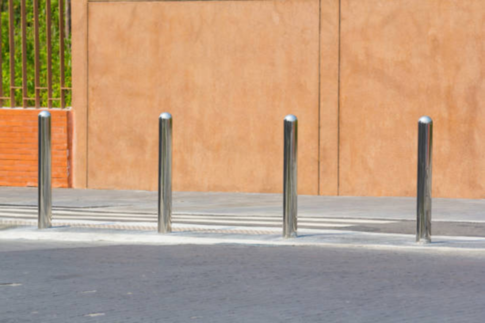 road bollards for pedestrian